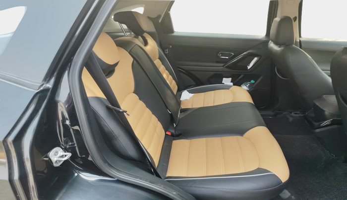 2021 Tata Harrier XT PLUS 2.0L KRYOTEC, Diesel, Manual, 1,84,387 km, interior