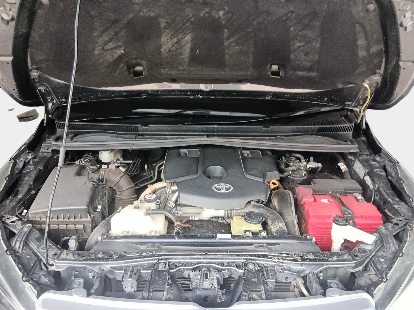 2019 Toyota Innova Crysta 2.8 ZX AT 7 STR, Diesel, Automatic, 41,000 km, exterior