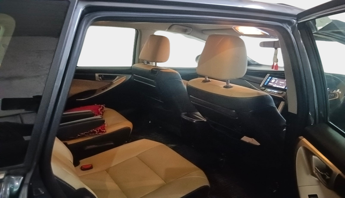2019 Toyota Innova Crysta 2.8 ZX AT 7 STR, Diesel, Automatic, 39,332 km, interior