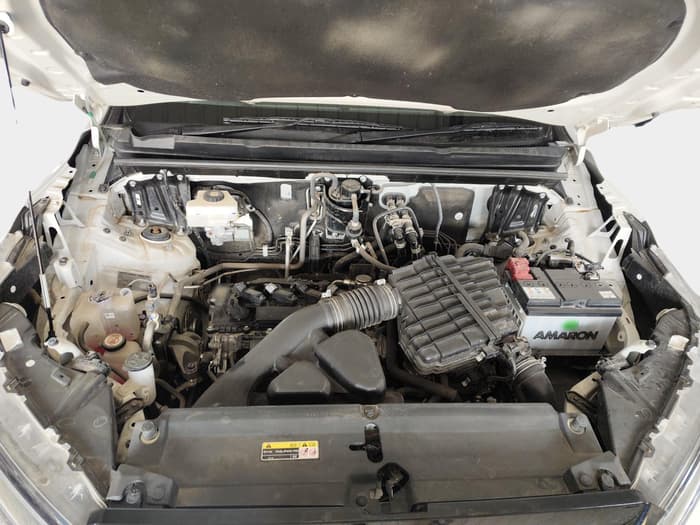 2025 Maruti Invicto ALPHA PLUS 7 STRONG HYBRID , Hybrid, Automatic, 26,000 km, exterior