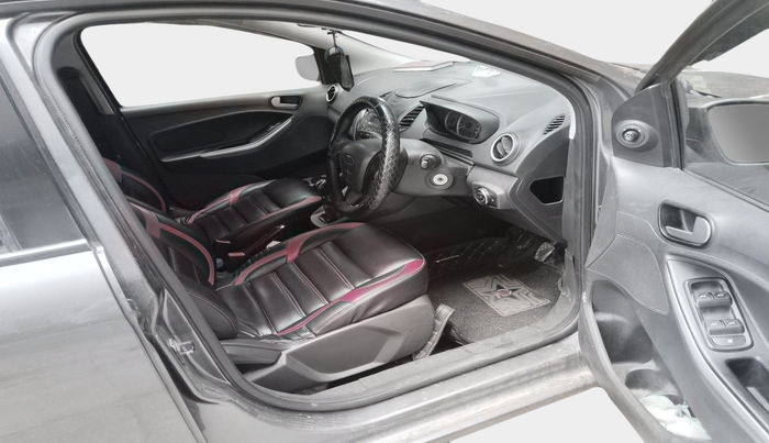 2017 Ford New Figo TREND 1.5L DIESEL, Diesel, Manual, 1,91,659 km, interior