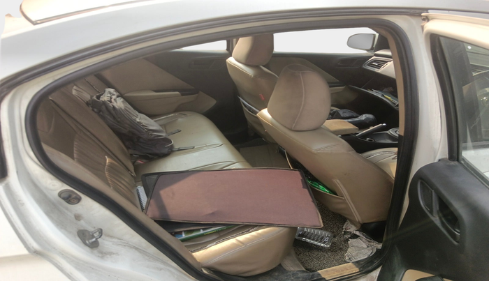 2016 Honda City 1.5L I-DTEC SV, Diesel, Manual, 1,43,431 km, interior