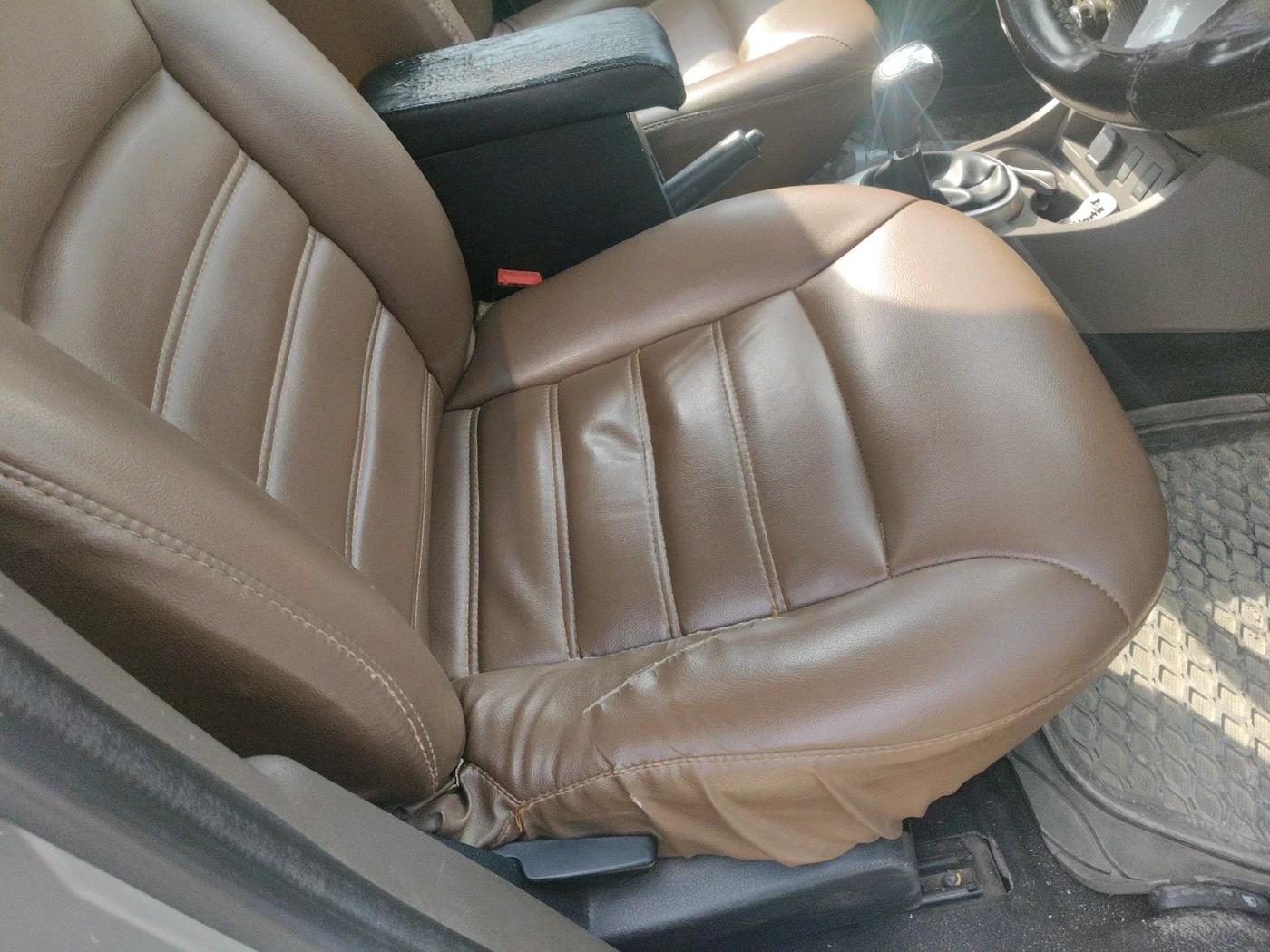 2019 Renault Duster 110 PS RXS 4X2 AMT DIESEL, Diesel, Automatic, 1,35,213 km, interior