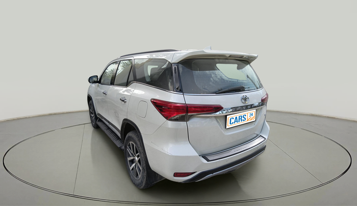 2017 Toyota Fortuner 2.8 4X4 AT, Diesel, Automatic, 1,47,917 km, exterior