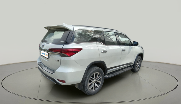 2017 Toyota Fortuner 2.8 4X4 AT, Diesel, Automatic, 1,47,917 km, exterior