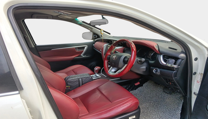 2017 Toyota Fortuner 2.8 4X4 AT, Diesel, Automatic, 1,47,917 km, interior