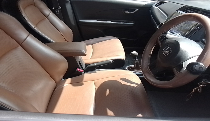 2017 Honda BR-V 1.5L I-VTEC S, Petrol, Manual, 98,643 km, interior