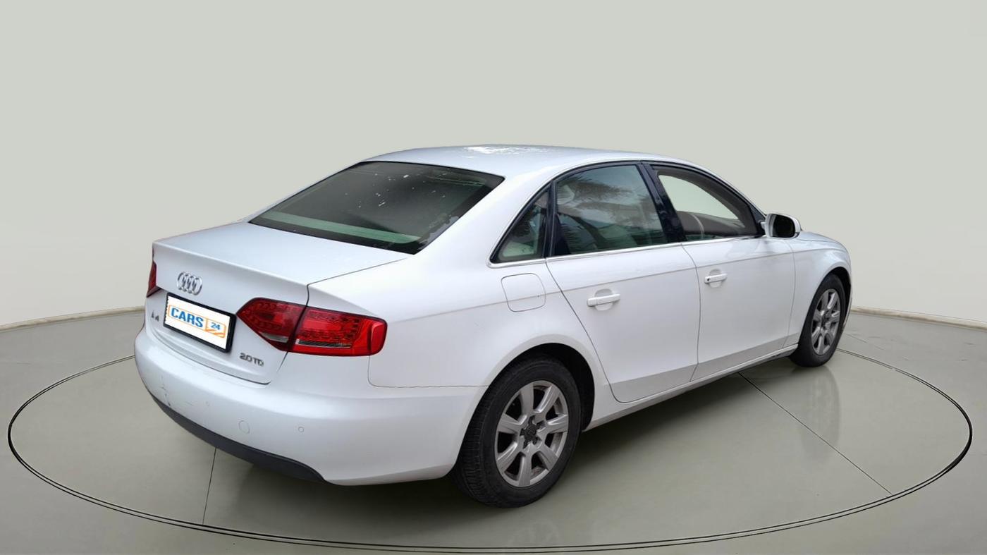 2010 Audi A4 2.0 TDI, Diesel, Automatic, 1,95,700 km, exterior