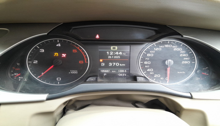 2010 Audi A4 2.0 TDI, Diesel, Automatic, 1,95,700 km, interior