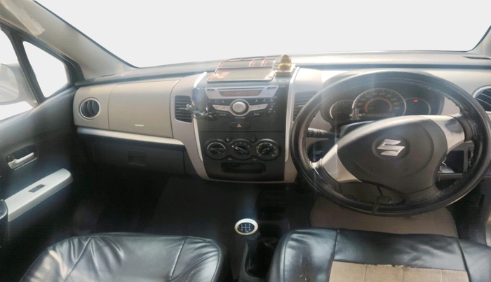 2013 Maruti Wagon R 1.0 VXI, Petrol, Manual, 1,04,195 km, interior