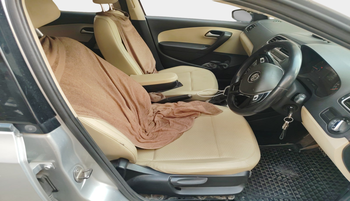 2019 Volkswagen Vento HIGHLINE 1.5 AT, Diesel, Automatic, 1,14,558 km, interior