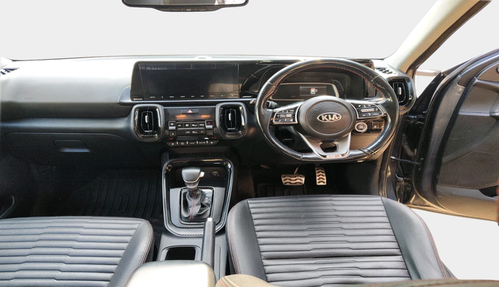 2020 KIA SONET GTX PLUS 1.5 AT, Diesel, Automatic, 1,16,505 km, interior