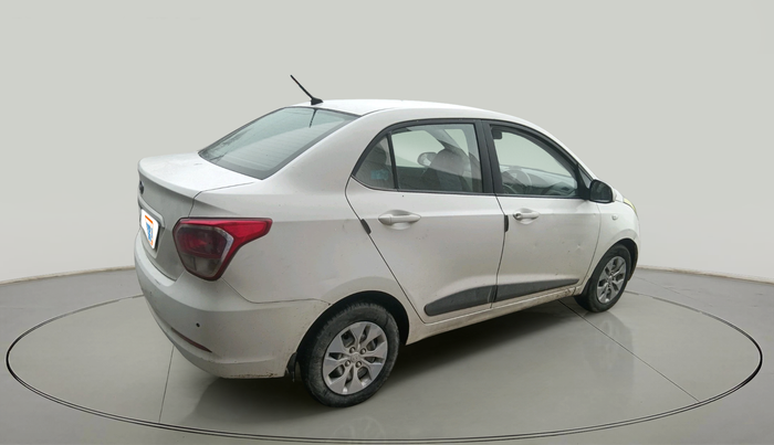 2015 Hyundai Xcent S 1.1 CRDI, Diesel, Manual, 1,05,006 km, exterior