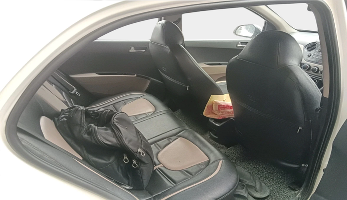 2015 Hyundai Xcent S 1.1 CRDI, Diesel, Manual, 1,05,006 km, interior