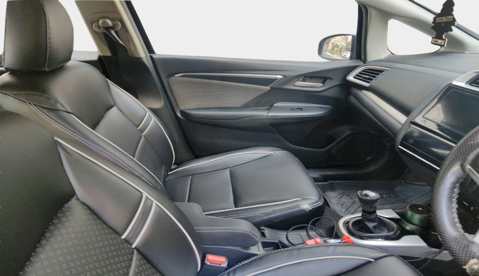 2017 Honda WR-V 1.5L I-DTEC VX MT, Diesel, Manual, 1,45,594 km, interior