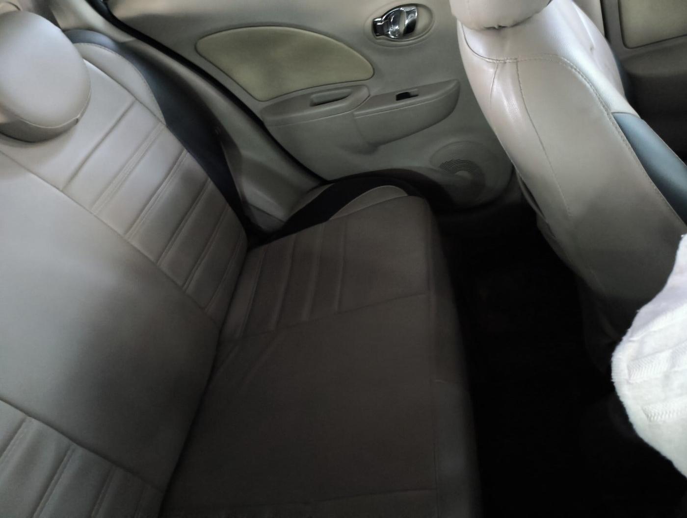 2013 Nissan Micra XL (O) DIESEL, Diesel, Manual, 1,51,815 km, interior