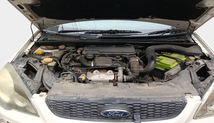 2014 Ford Fiesta AMBIENTE DIESEL, Diesel, Manual, 95,207 km, exterior