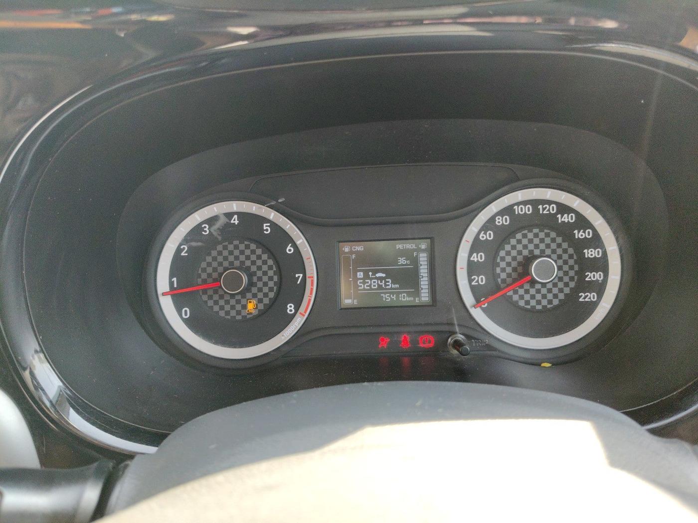 2022 Hyundai GRAND I10 NIOS SPORTZ 1.2 KAPPA VTVT CNG, Petrol, Manual, 75,810 km, interior
