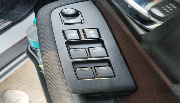 2023 Maruti Grand Vitara SIGMA SMART HYBRID, Petrol, Manual, 17,468 km, interior