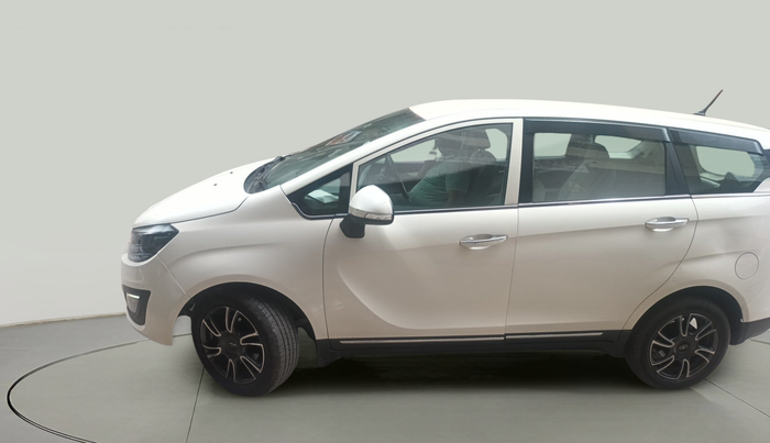 2018 Mahindra MARAZZO M8 7 STR, Diesel, Manual, 1,11,843 km, exterior