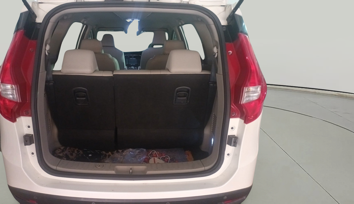 2018 Mahindra MARAZZO M8 7 STR, Diesel, Manual, 1,11,843 km, exterior