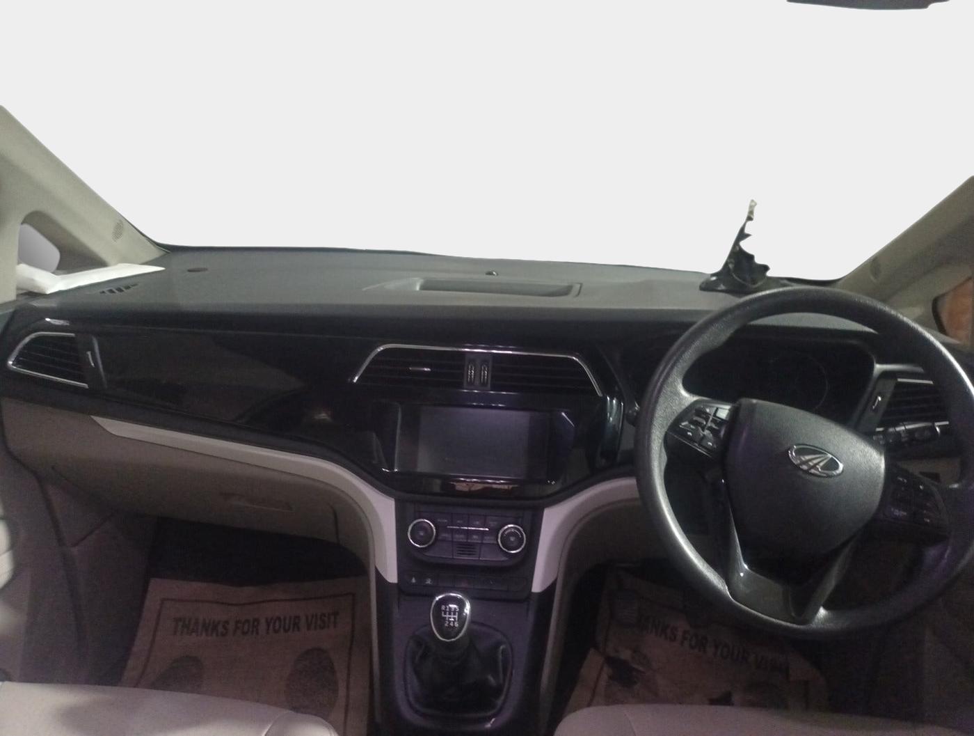 2018 Mahindra MARAZZO M8 7 STR, Diesel, Manual, 1,14,000 km, interior