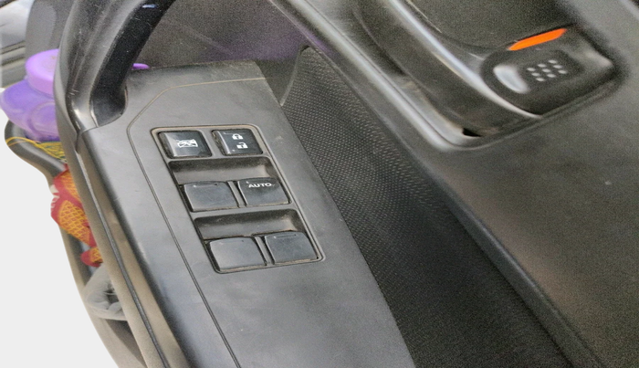 2018 Maruti Vitara Brezza VDI, Diesel, Manual, 1,50,838 km, interior