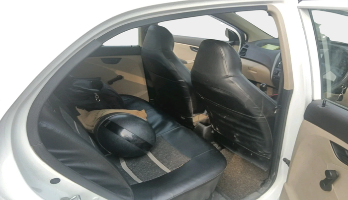 2017 Hyundai Eon ERA +, Petrol, Manual, 70,584 km, interior