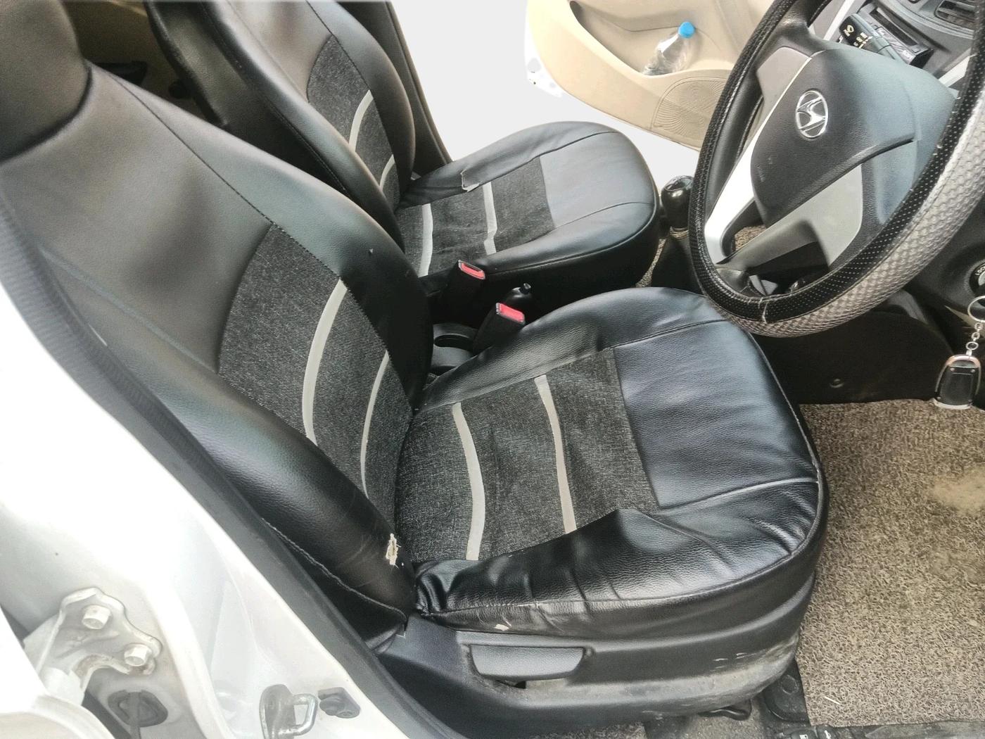 2017 Hyundai Eon ERA +, Petrol, Manual, 70,584 km, interior