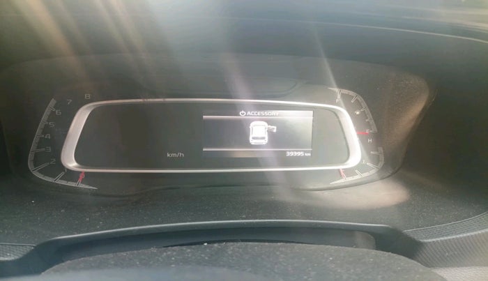 2024 KIA SONET HTK PLUS 1.2 PETROL MT, Petrol, Manual, 39,395 km, interior