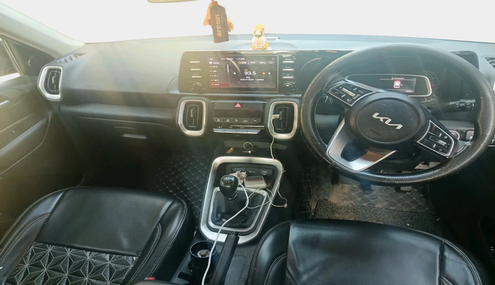 2024 KIA SONET HTK PLUS 1.2 PETROL MT, Petrol, Manual, 39,395 km, interior