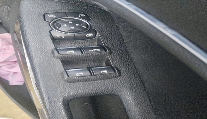 2019 Ford Ecosport TITANIUM + 1.5L PETROL AT, Petrol, Automatic, 56,902 km, interior