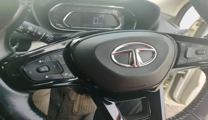 2021 Tata NEXON XZ PLUS PETROL SUNROOF, Petrol, Manual, 99,673 km, interior