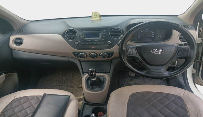 2015 Hyundai Xcent S 1.1 CRDI, Diesel, Manual, 1,11,575 km, interior