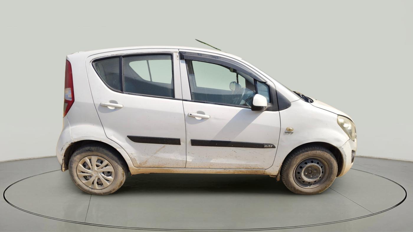 2016 Maruti Ritz LXI, Petrol, Manual, 1,05,325 km, exterior