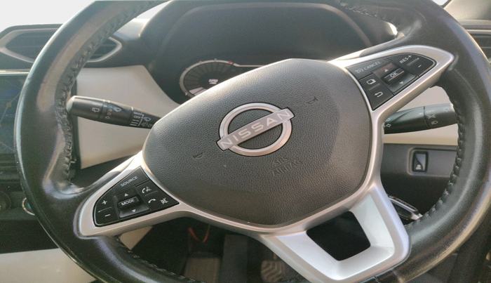 2024 Nissan MAGNITE  XE AMT EZ Shift, Petrol, Automatic, 25,366 km, interior