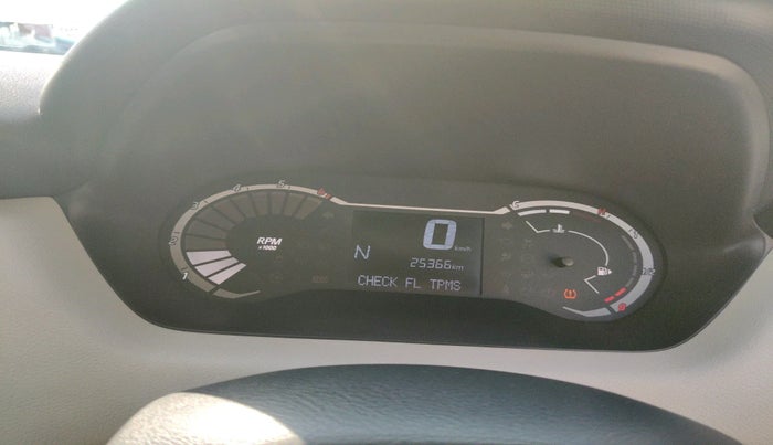 2024 Nissan MAGNITE  XE AMT EZ Shift, Petrol, Automatic, 25,366 km, interior