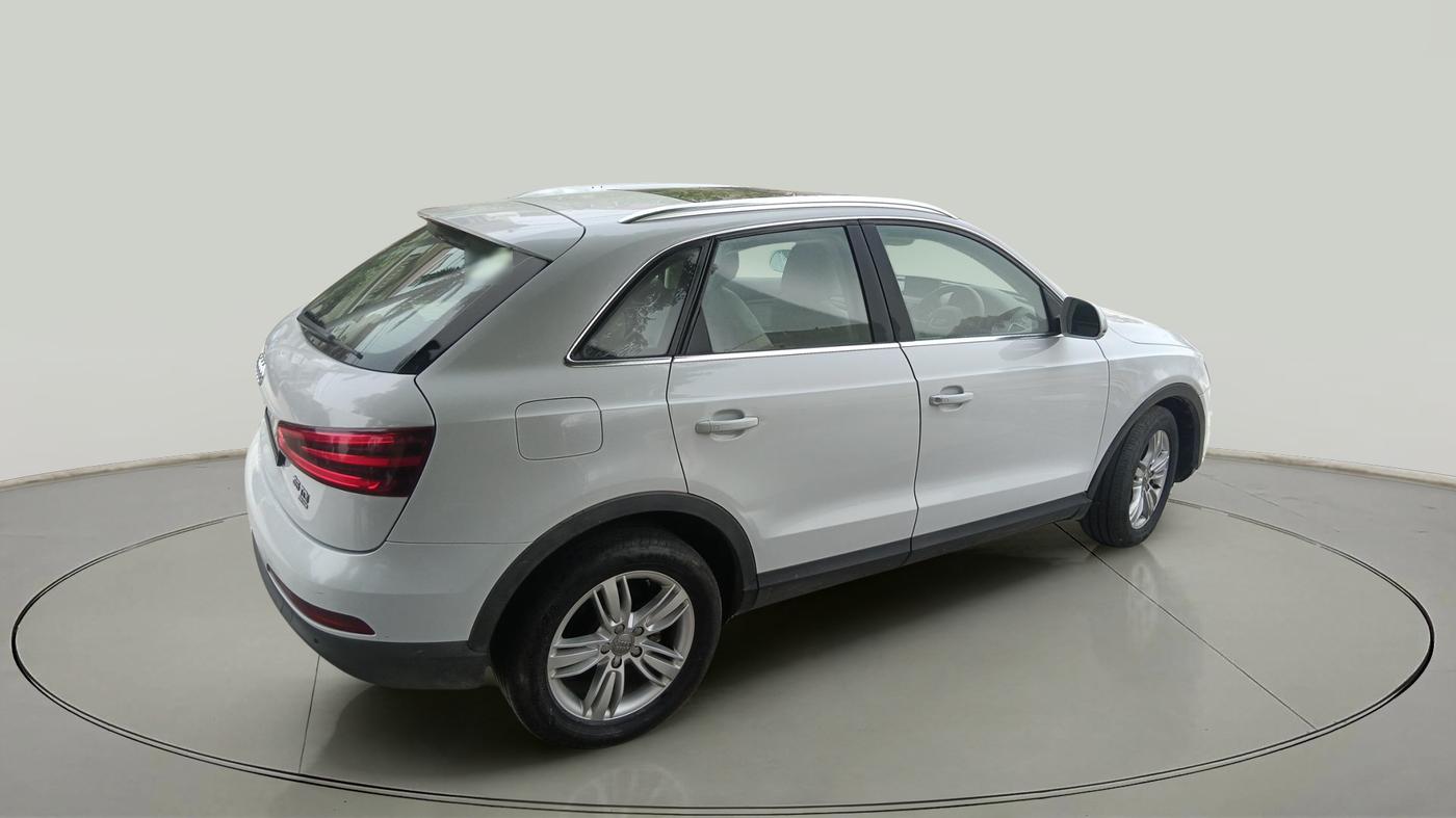 2015 Audi Q3 35 TDI Quattro, Diesel, Automatic, 1,06,868 km, exterior