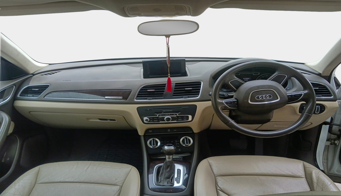 2015 Audi Q3 35 TDI Quattro, Diesel, Automatic, 1,06,868 km, interior
