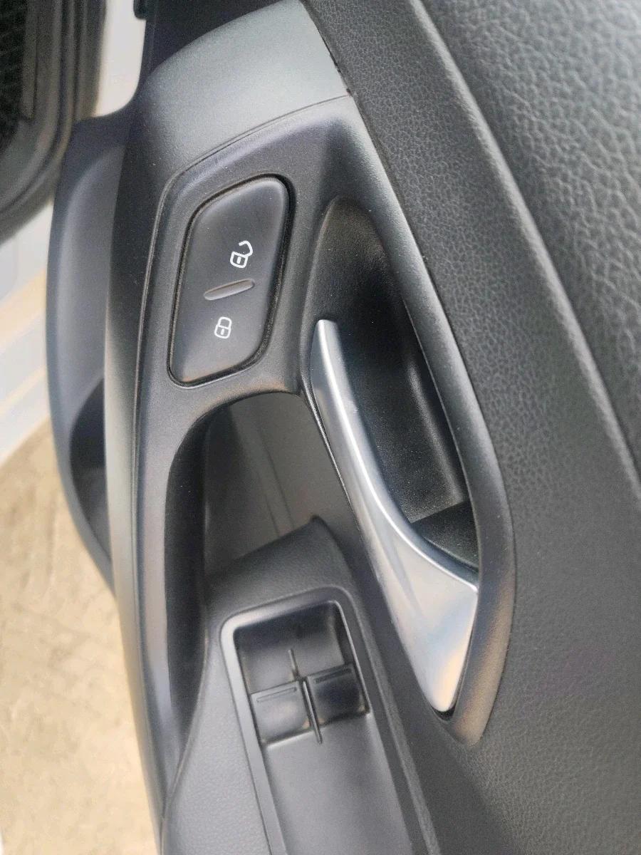 2019 Volkswagen Ameo TRENDLINE 1.5L, Diesel, Manual, 96,286 km, interior