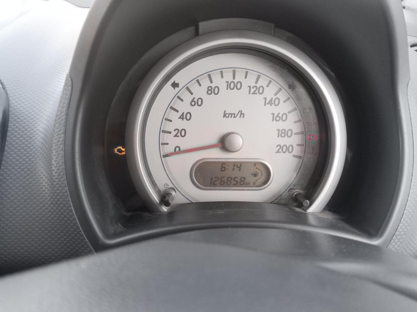 2011 Maruti Ritz LXI, Petrol, Manual, 1,26,858 km, interior