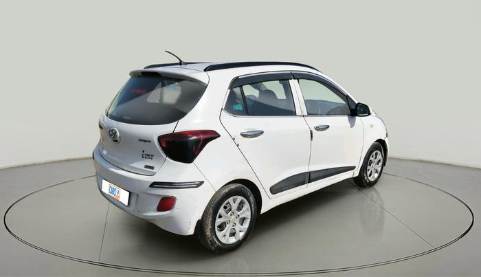 2013 Hyundai Grand i10 MAGNA 1.1 CRDI, Diesel, Manual, 1,19,347 km, exterior