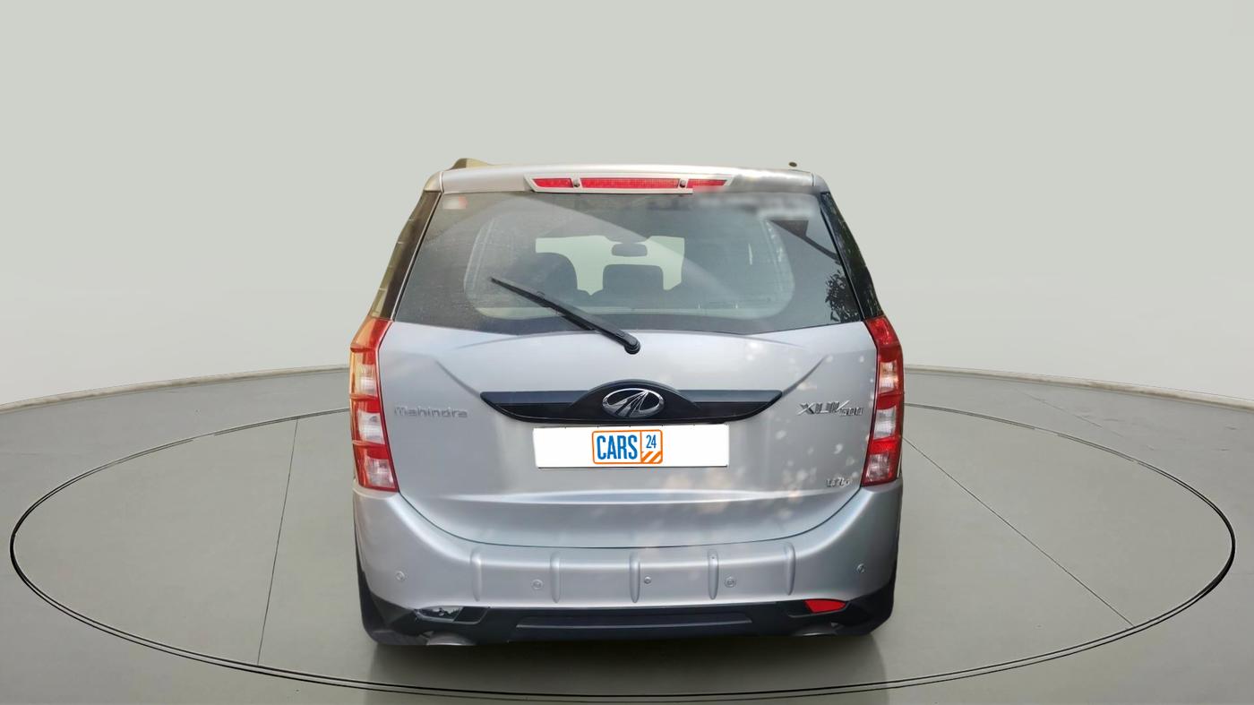 2016 Mahindra XUV500 W6 1.99, Diesel, Manual, 66,115 km, exterior