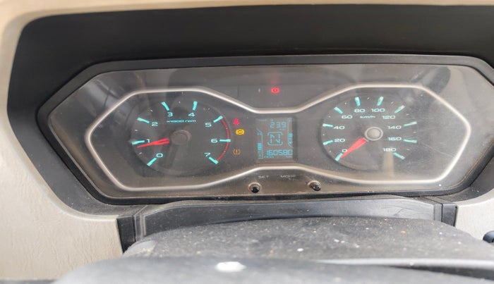 2018 Mahindra Scorpio S11 2WD, Diesel, Manual, 1,60,580 km, interior