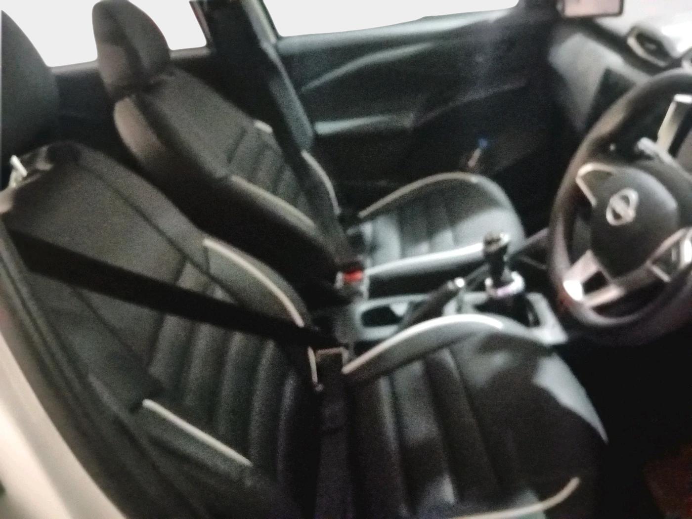 2024 Nissan MAGNITE Visia B4D 1.0 Petrol MT, Petrol, Manual, 11,156 km, interior