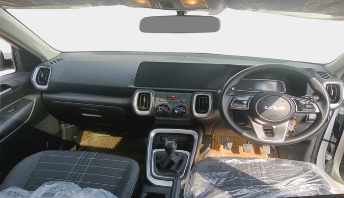 2025 KIA SONET HTE (O) 1.2 Petrol MT, Petrol, Manual, 184 km, interior