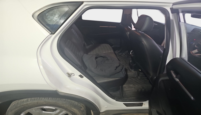 2021 KIA SONET HTK 1.2, Petrol, Manual, 1,19,804 km, interior