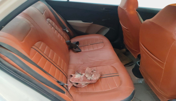 2016 Hyundai Xcent BASE 1.2, Petrol, Manual, 50,025 km, interior