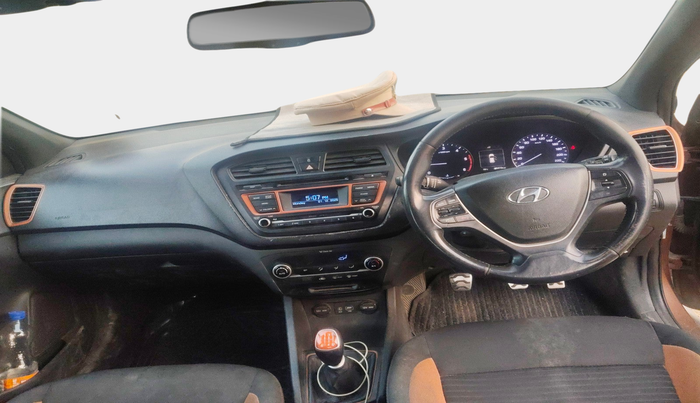 2015 Hyundai i20 Active 1.4 SX, Diesel, Manual, 98,474 km, interior