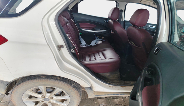 2018 Ford Ecosport TITANIUM 1.5L DIESEL, Diesel, Manual, 1,11,443 km, interior